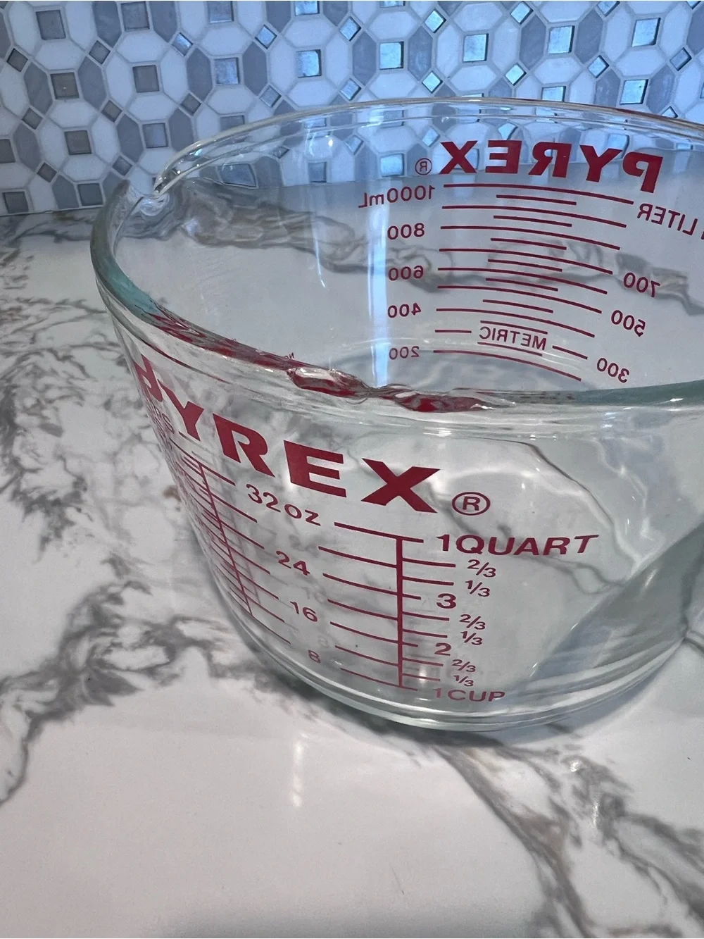 Vintage Pyrex 4 Cup J Handle Red Letters # 532 Corning NY USA Patent Pending
